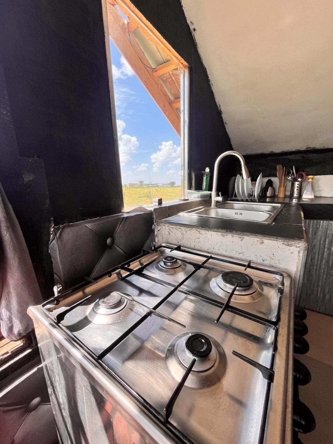 Kilimanjaro View Cabin-Amboseli Oloitokitok Екстер'єр фото